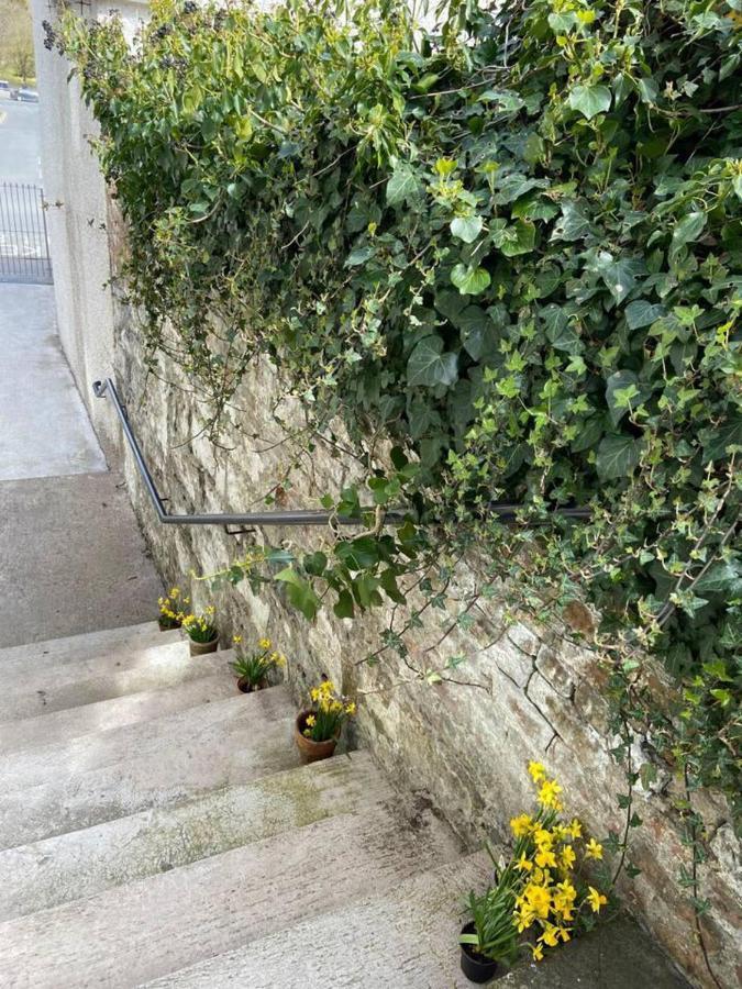 Town House In Ideal Location Central Enniskillen Buitenkant foto