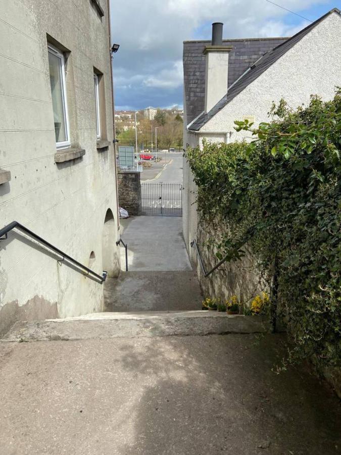 Town House In Ideal Location Central Enniskillen Buitenkant foto