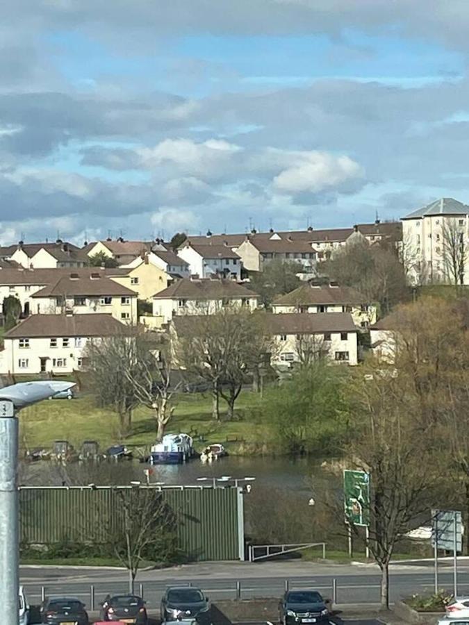 Town House In Ideal Location Central Enniskillen Buitenkant foto