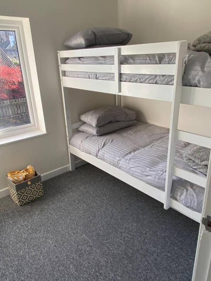 Town House In Ideal Location Central Enniskillen Buitenkant foto